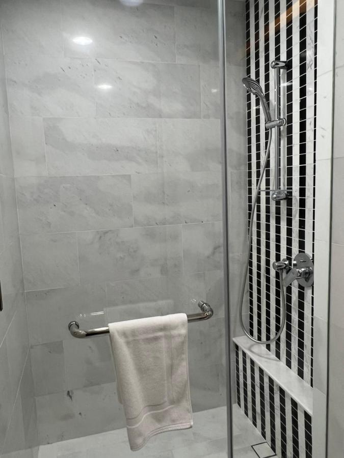 Eaton Suites Klcc กัวลาลัมเปอร์ ภายนอก รูปภาพ
